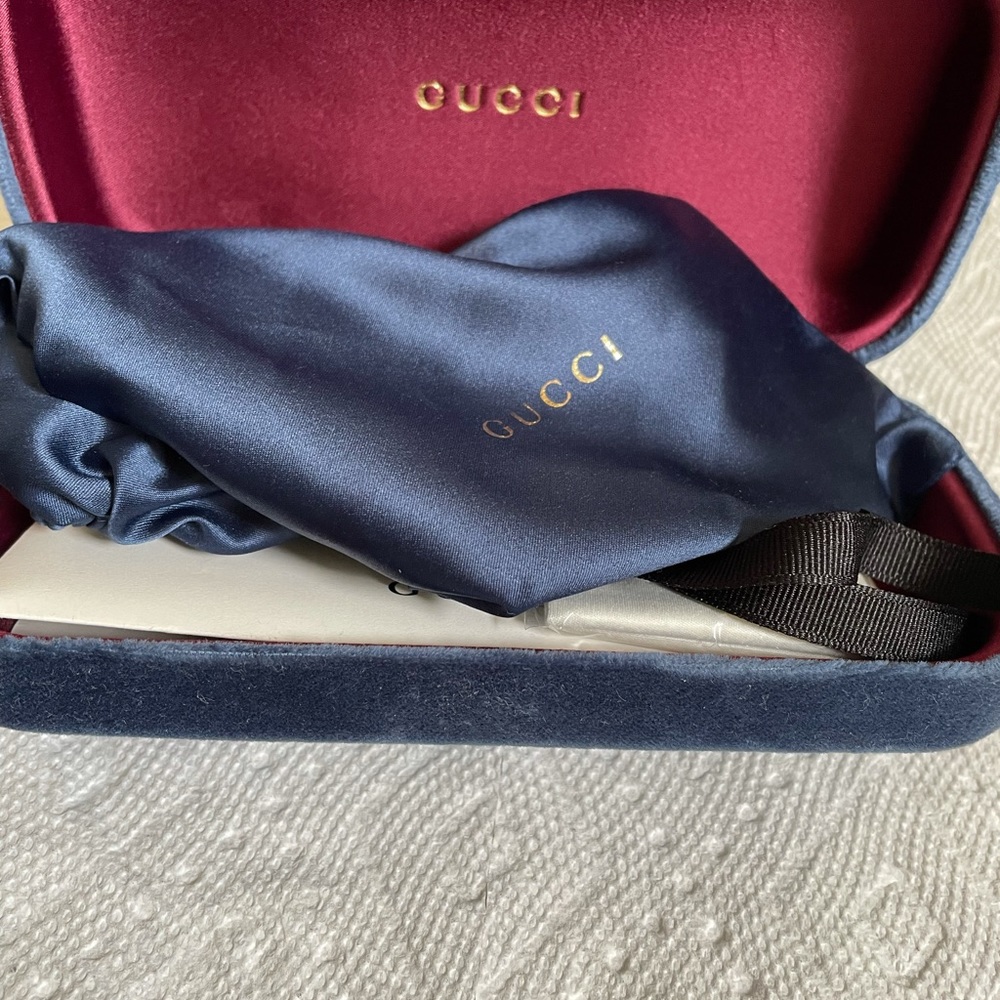 Authentic Gucci Sunglasses - image 6